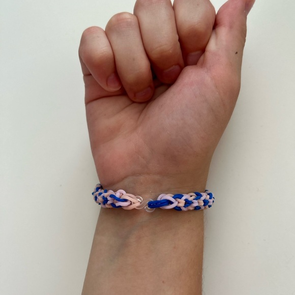 Inverted Fishtail - Picture 3 of 3